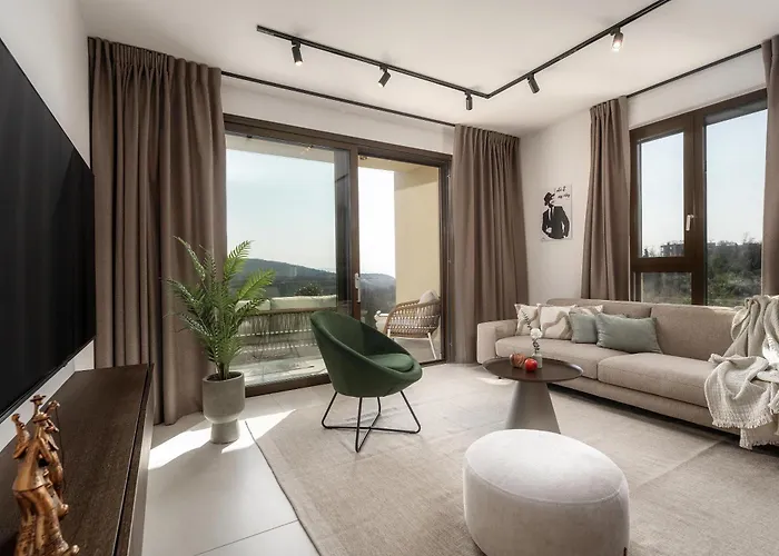 Premium My Way With Panoramic Balcony *
