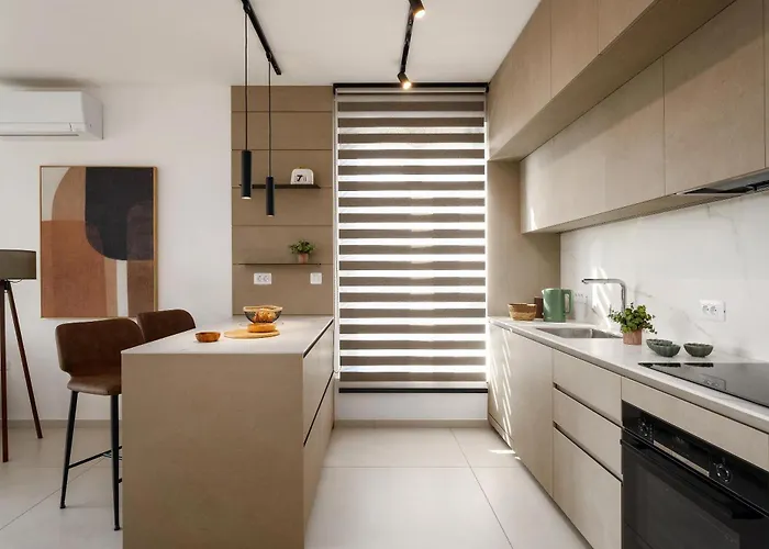Premium My Way With Panoramic Balcony Apartment *