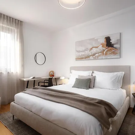 Premium My Way With Panoramic Balcony *